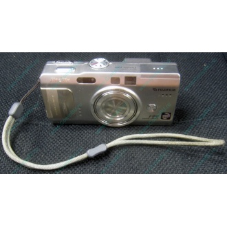 Фотоаппарат Fujifilm FinePix F810 (без зарядного устройства) - Владимир